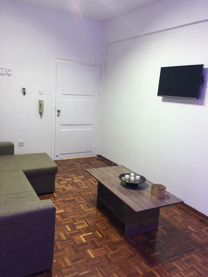 Larnaca Beach Apartment 44 Екстер'єр фото